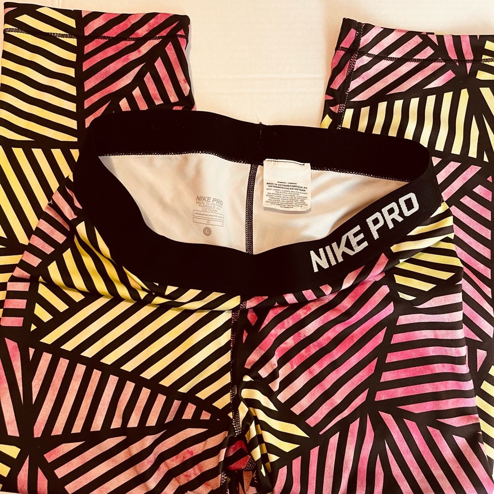 Nike Dri-Fit Pro Training Capris-Pink/Volt - Picture 3 of 3